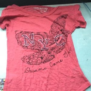 I am selling a New York City shirt